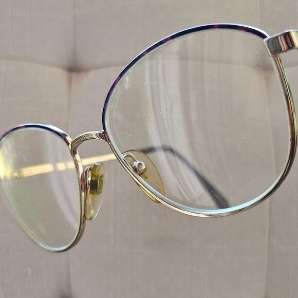 Vintage American Optical Ladies Eyeglasses Frame Gold Tone Purple accent Glasses - Picture 1 of 12
